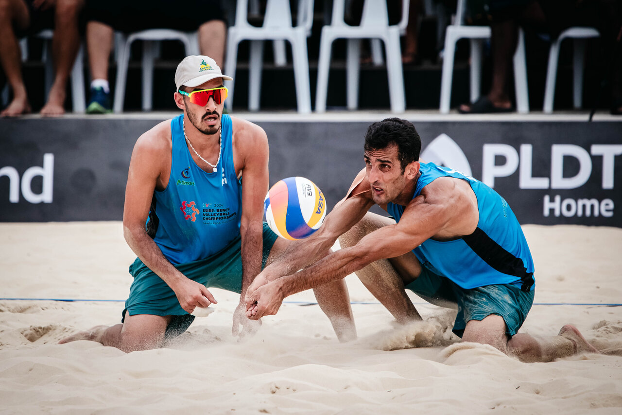 beach volleyball