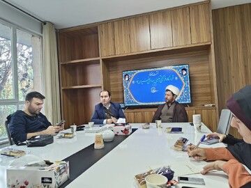 شعار امسال نمایشگاه یاس کبود«حق‌طلبی با فرهنگ فاطمیه» است