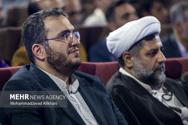  محمد مهدی دادمان رئیس حوزه هنری انقلاب اسلامی در رویداد تولید آثار هنری عملیات وعده صادق