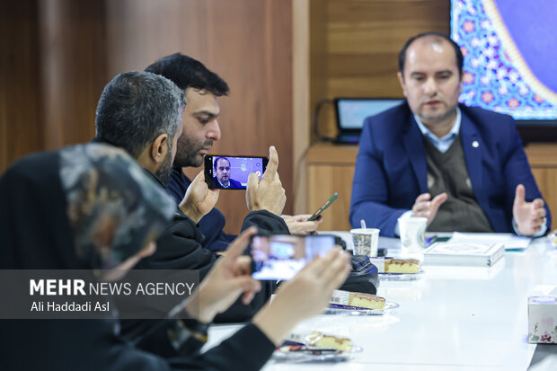 نشست خبری «قرارگاه جهادی سفیران نور»