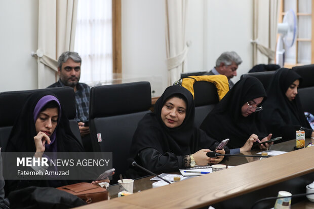 نشست خبری اعلام برنامه‌های نهاد کتابخانه‌های عمومی در هفته کتاب