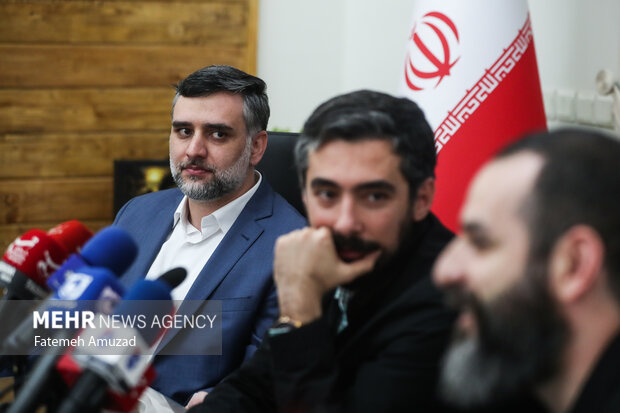 علی رمضانی در نشست خبری اعلام برنامه‌های نهاد کتابخانه‌های عمومی در هفته کتاب