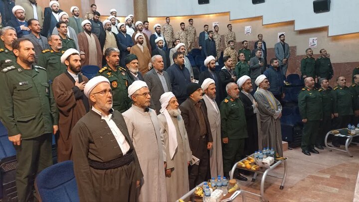 خادمان و فعالان نماز در کردستان تجلیل شدند