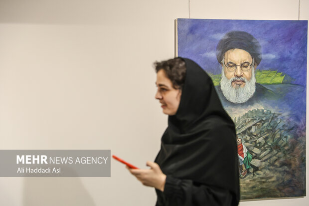افتتاح نمایشگاه ققنوس قدس