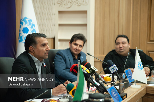 نشست خبری سی‌دومین هفته کتاب در مشهد