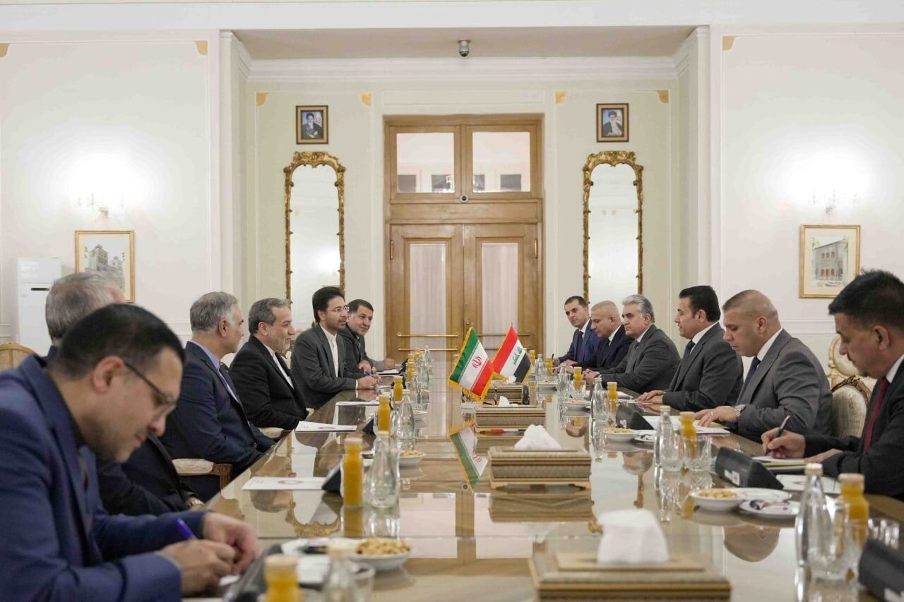 عراقچی: رئیس جمهور شخصاً پیگیر اجرای توافقات ایران و عراق است عراقچی: رئیس جمهور شخصاً پیگیر اجرای توافقات ایران و عراق است