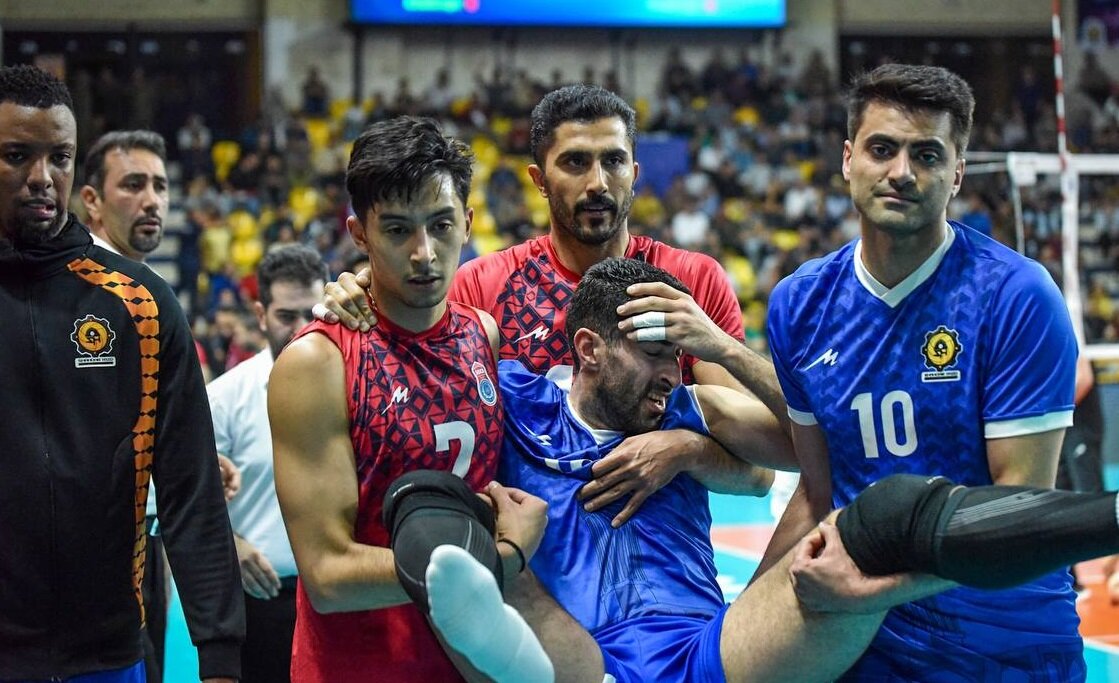 فدراسیون باشگاهها را مجاب کند/ مربیان به بازیکنان اجازه نمیدهند