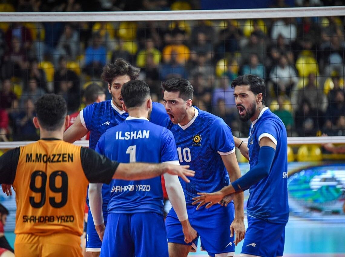 فدراسیون باشگاهها را مجاب کند/ مربیان به بازیکنان اجازه نمیدهند