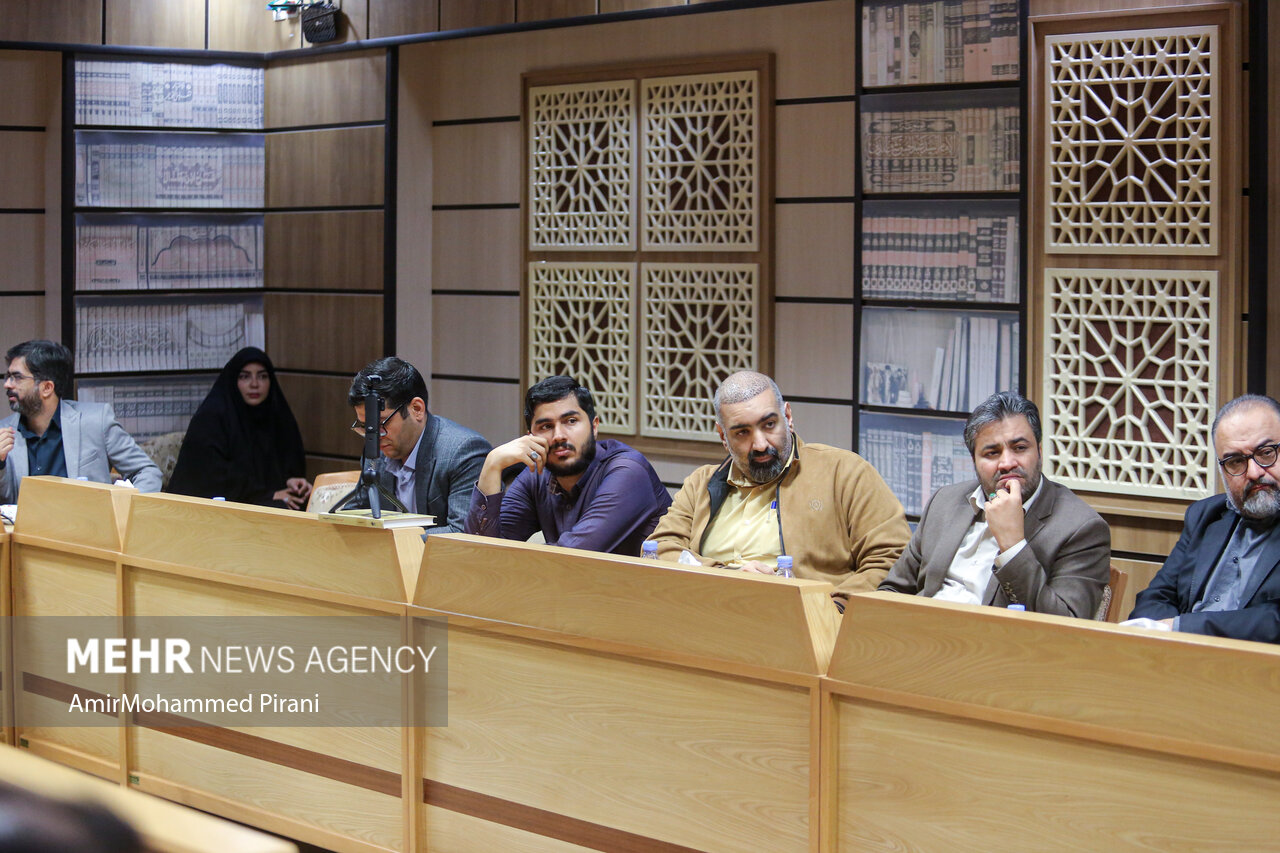 خبرنگاران قمی با نماینده حزب الله در قم دیدار کردند+تصاویر