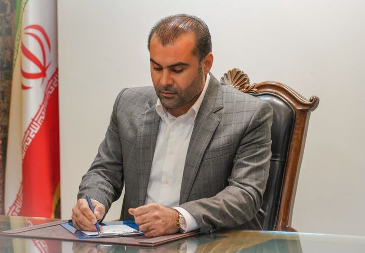 جشنواره شعر بومی « شورم» در محمودآباد برگزار شد جشنواره شعر بومی « شورم» در محمودآباد برگزار شد