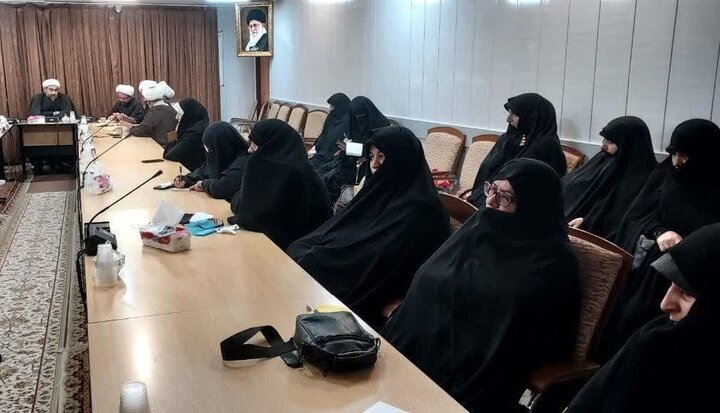 بانوان کنشگر مسجدی به میدان جهاد رسانهای میآیند بانوان کنشگر مسجدی به میدان جهاد رسانهای میآیند