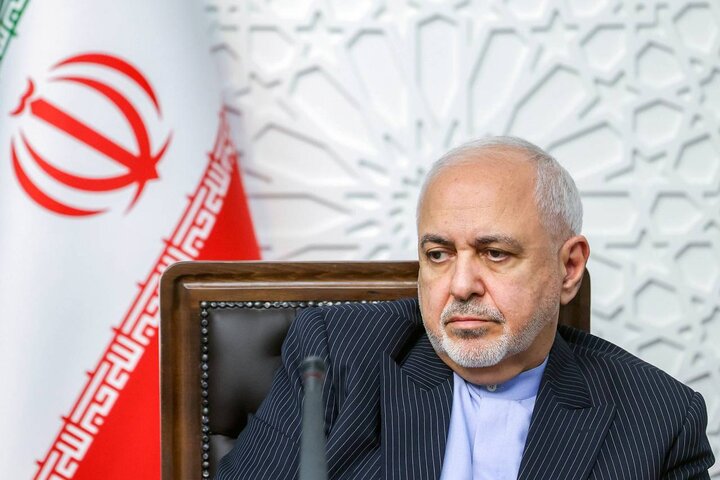 ظریف از سمت خود استعفا کرد ظریف از سمت خود استعفا کرد