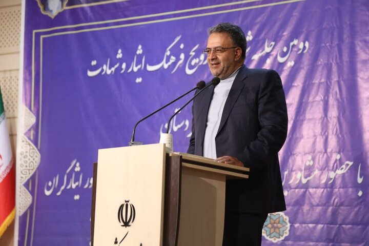 دیدار مشاوران وزرا با خانواده شهدای کردستان حرکتی تبیینی است دیدار مشاوران وزرا با خانواده شهدای کردستان حرکتی تبیینی است
