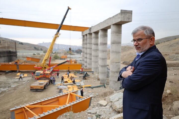 پروژه آزادراه شهید سلیمانی هر چه سریعتر تکمیل شود