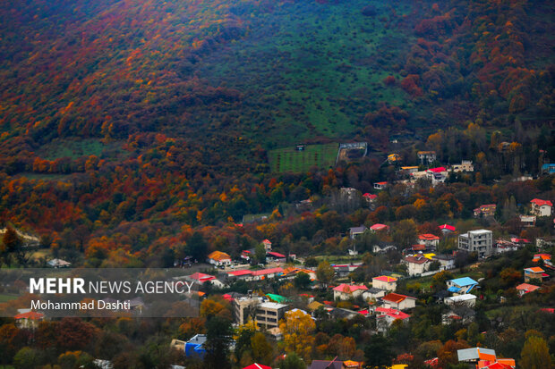 «حیران» نگین ایران