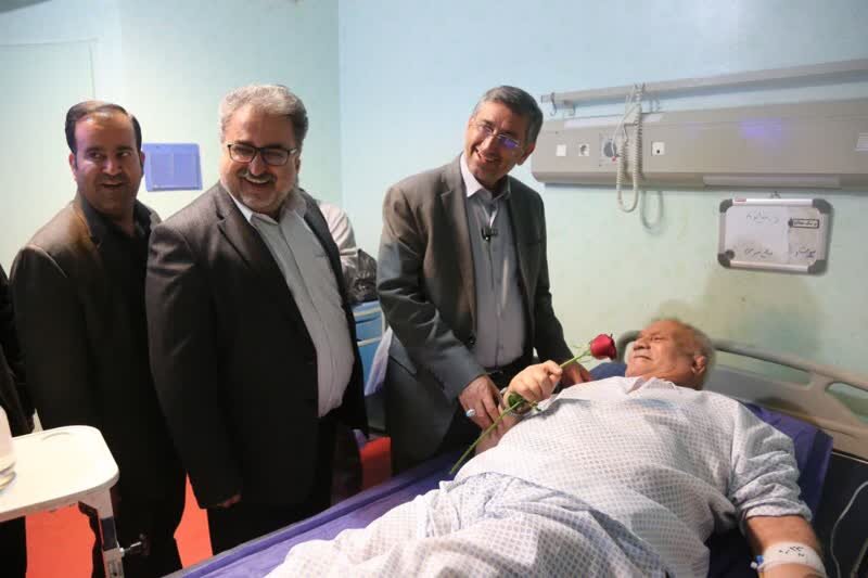 بازدید سرزده استاندار لرستان از بیمارستان شهید رحیمی خرمآباد
