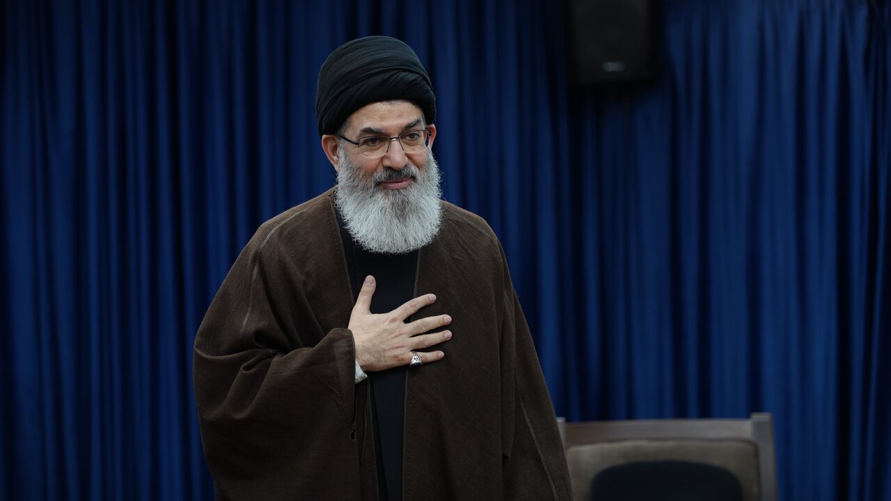 مقاومت باید در جبهه رسانهای قویتر باشد/ انتقاد از بیعملی اعراب