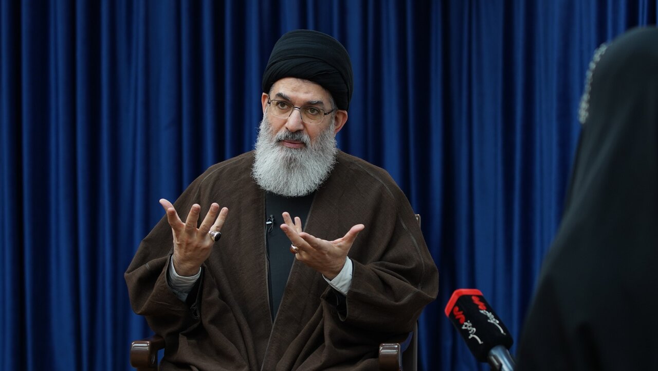 مقاومت باید در جبهه رسانهای قویتر باشد/ انتقاد از بیعملی اعراب