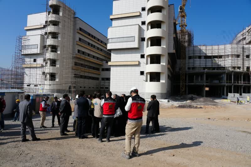 شتاب پروژه بیمارستانی «نیایش» خرمآباد با ابلاغ قرارداد جدید