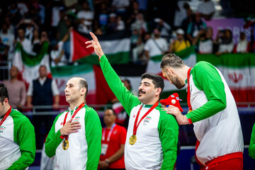 Sitting volleyball player Alipour aims for 2032 Paralympics