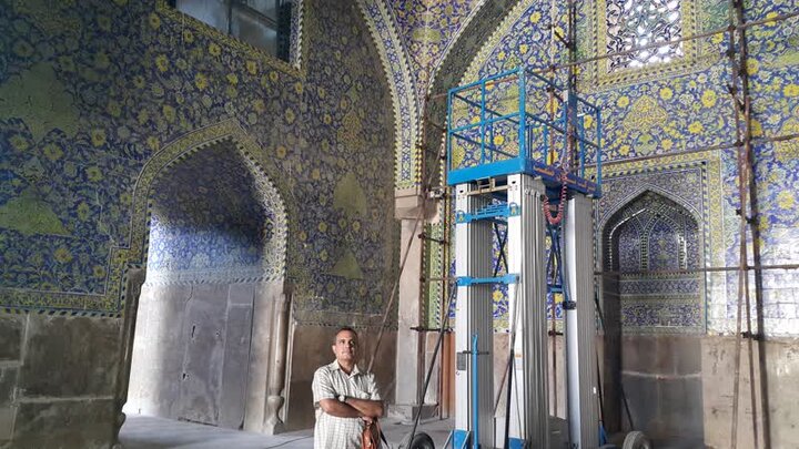 ماندگاری ۵۰ ساله آلودگیها بر بام بنایی جهانی در اصفهان