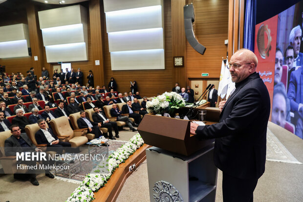 همایش تأمین مالی تولید، از بنگاه‌داری به بنگاه‌سازی