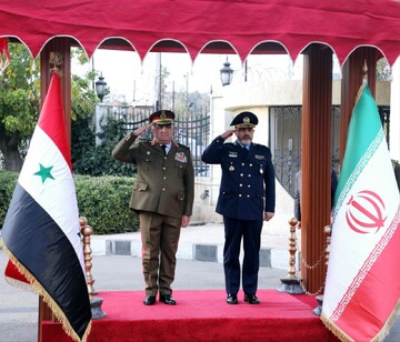 Iranian Defense minister meets Syrian counterpart