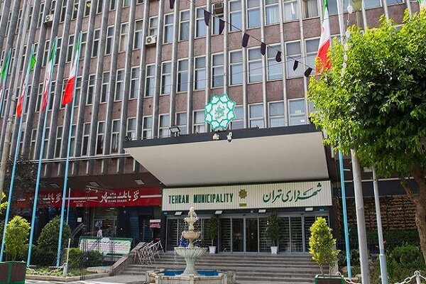 از درگذشت ناگهانی خبرنگار شهری تا تردد تاکسیهای برقی در تهران