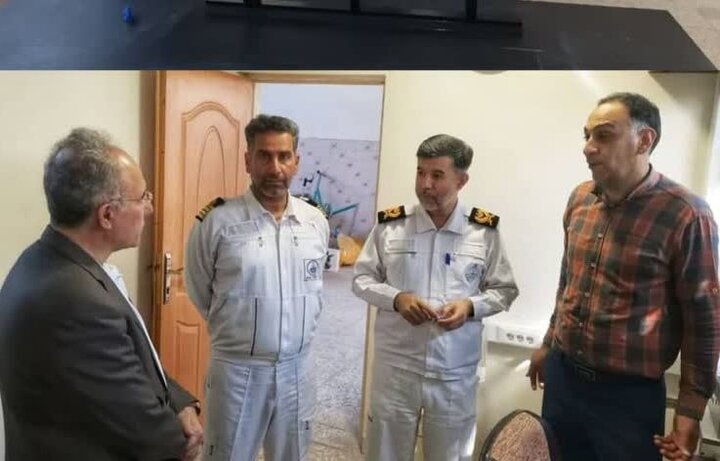 فرمانده نیروی دریایی ارتش از پروژه ساخت شناور در بوشهر بازدید کرد فرمانده نیروی دریایی ارتش از پروژه ساخت شناور در بوشهر بازدید کرد