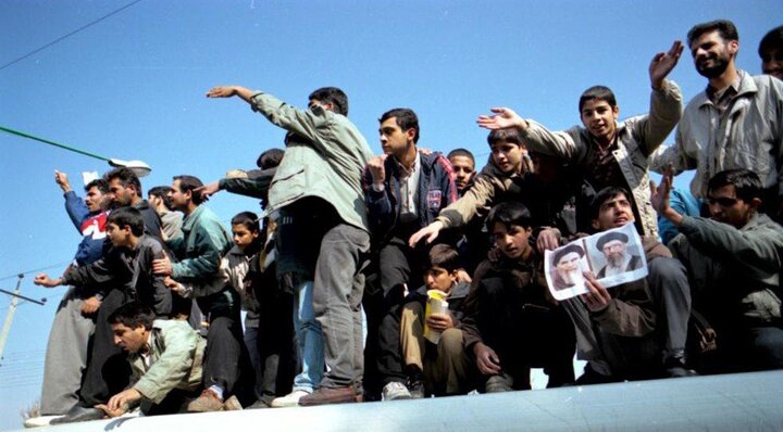 بازخوانی سفر رهبر معظم انقلاب به دیار آفتاب/ ۶۳۹ مصوبه تصویب شد