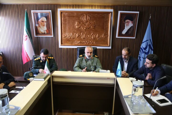 اصحاب رسانه در بازتاب ویژگیهای جبهه حق نقشآفرینی میکنند