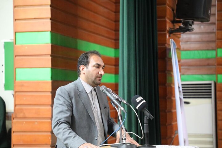 تفکر بسیجی نسخهای شفابخش برای مشکلات کشور است