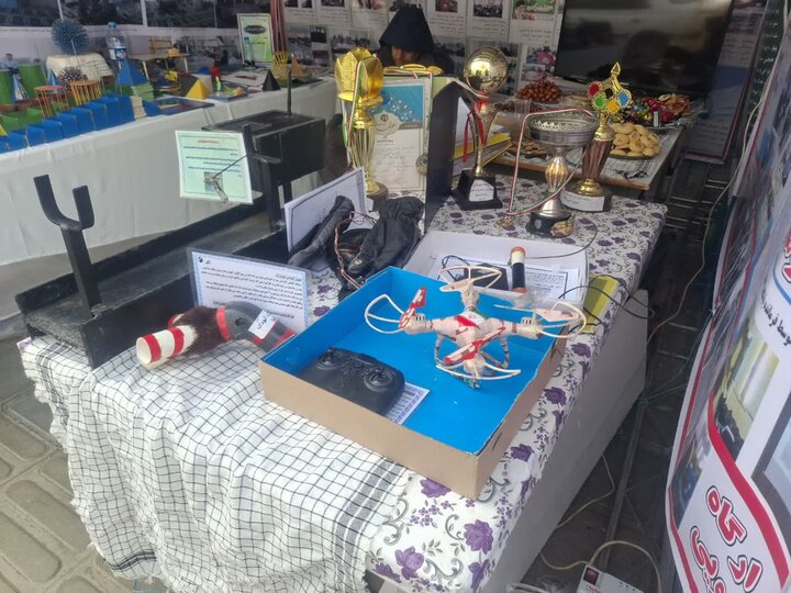 چهارمین نمایشگاه احیای پایگاههای مقاومت «اسوه» در سنندج برپا شد چهارمین نمایشگاه احیای پایگاههای مقاومت «اسوه» در سنندج برپا شد