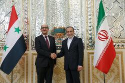 Iranian, Syrian FMs hold joint press conference in Tehran