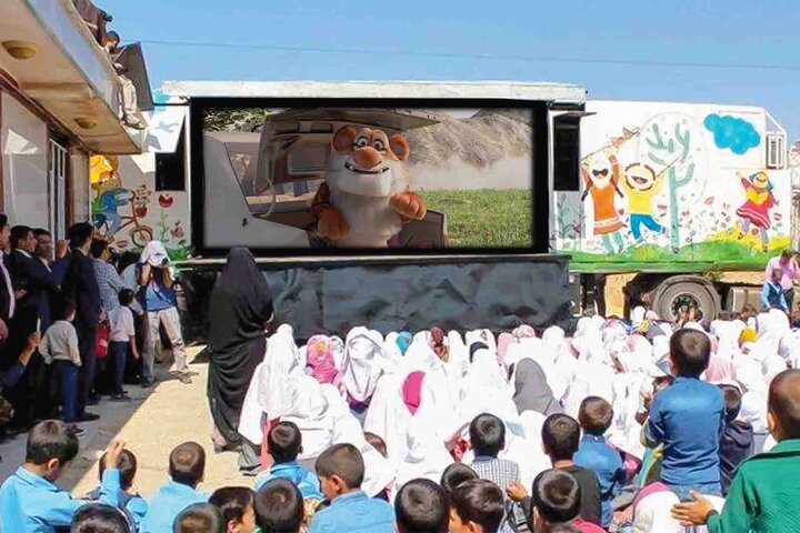 موج دوم اکران سیار «بچه‌زرنگ» به راه افتاد