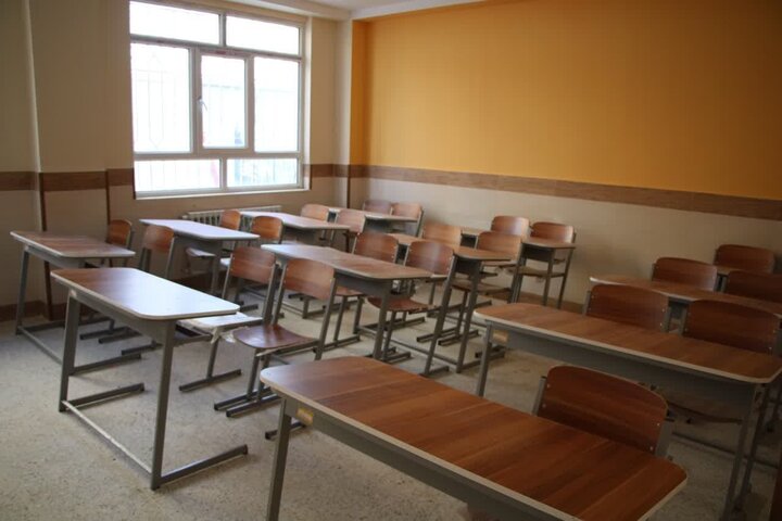 اطلاعیه آموزش و پرورش در خصوص رفتار خلاف شئون یکی از معلمان شهرری