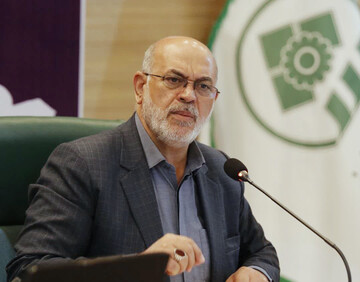 حسینی: ۳۸۰ نفر در شورای پنجم شهر شیراز بدون ضابطه جذب شهرداری شدند