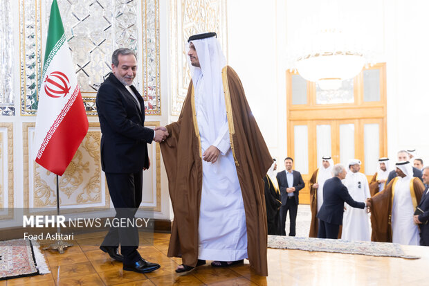 دیدار نخست‌وزیر و وزیر خارجه قطر با وزیر امور خارجه ایران