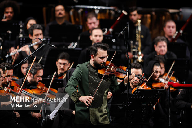 مردم برای استاد دوستداشتنی سنگ تمام گذاشتند/ آغاز پرواز سیمرغ