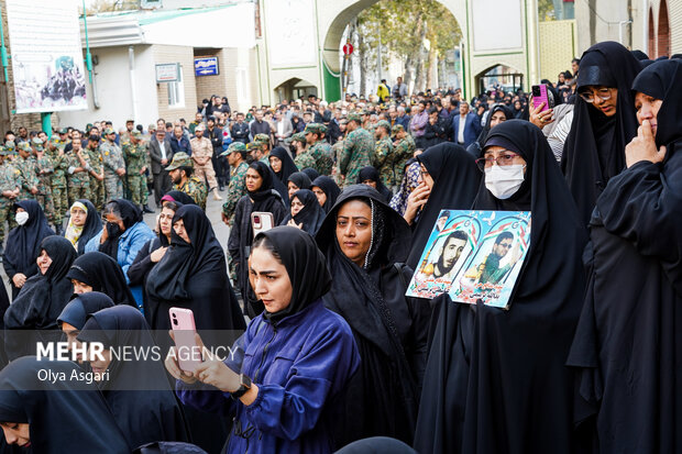 تشییع پیکر شهید «وحید اکبریان» در گرگان