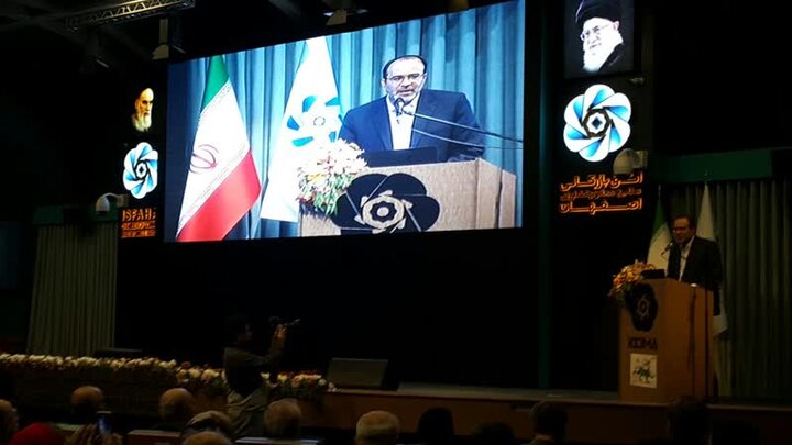 حکمرانی آشفته آب/حتی نمیدانیم آب زایندهرود کجا مصرف میشود!