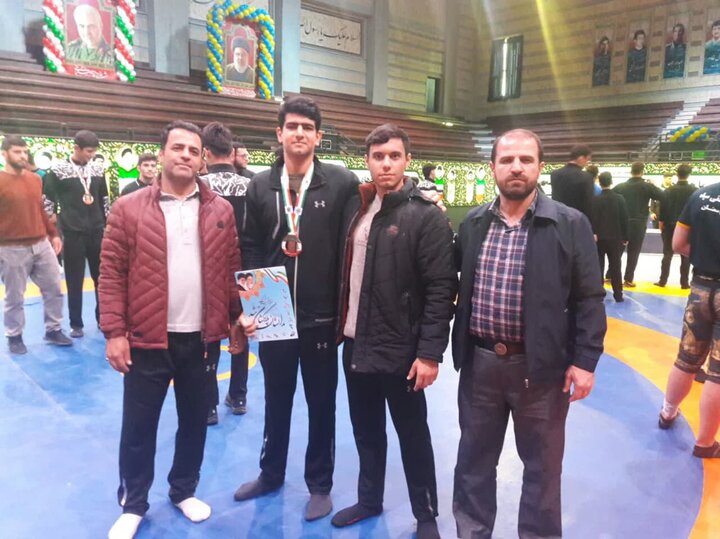 ورزشکار همدانی موفق به کسب مقام سوم مسابقات میل بازی شد ورزشکار همدانی موفق به کسب مقام سوم مسابقات میل بازی شد