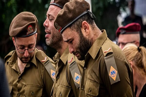 "يديعوت أحرونوت": 6 جنود انتحروا خلال أشهر.. الأزمة العقلية في "الجيش" ستتضح بعد الحرب