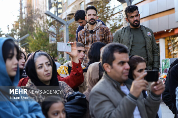 اجراهای خیابانی جشنواره تئاتر استانی کردستان