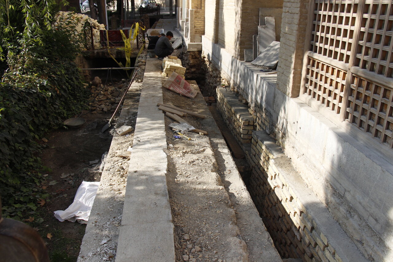 مرمت شاهکار صفوی در اصفهان؛ حمام علیقلی آقا از رطوبت نجات مییابد مرمت شاهکار صفوی در اصفهان؛ حمام علیقلی آقا از رطوبت نجات مییابد