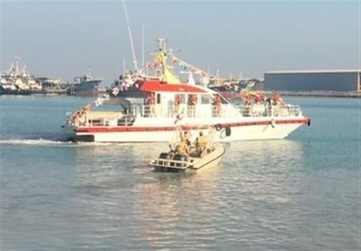 یک گردشگر در ساحل «نخلتقی» از غرق شدن نجات یافت یک گردشگر در ساحل «نخلتقی» از غرق شدن نجات یافت