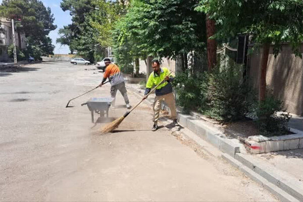 جمع آوری زباله ها در ورامین از ساعت ۲۱ تا ۵ بامداد انجام می شود