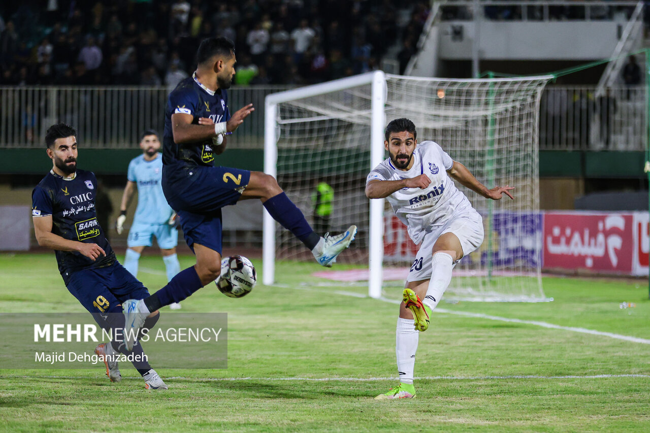 تساویِ رفت، هیجان برگشت/ ملوان و چادرملو به دنبال پیروزی حیاتی تساویِ رفت، هیجان برگشت/ ملوان و چادرملو به دنبال پیروزی حیاتی