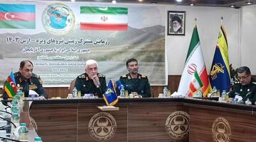 Iran, Azerbaijan launch joint military drills in border region 