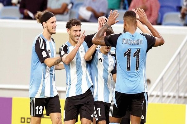 حریف آسیایی تراکتور با ۲۴ بازیکن در دبی حریف آسیایی تراکتور با ۲۴ بازیکن در دبی